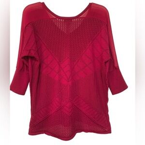 The limited fuchsia pink three quarter length top sweater medium knit detail